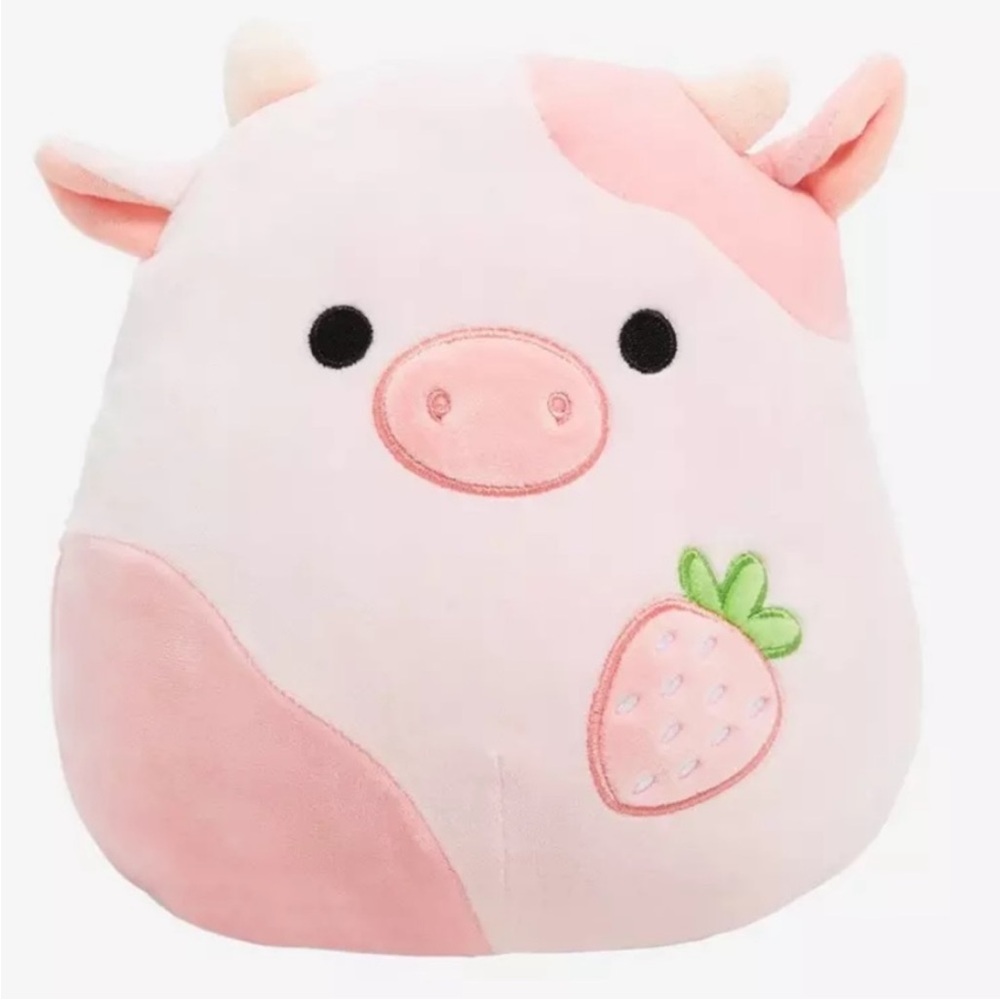 Squishmallows Reshma the strawberry cow 8" NWT SOLD OUT
